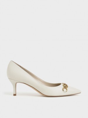 Charles & Keith Chain Link Pointed Kappe Pumps Weiß | 037RBTXAM