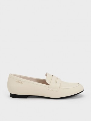 Charles & Keith Cut-Out Almond Kappe Penny Halbschuhe Weiß | 641KGWOSH