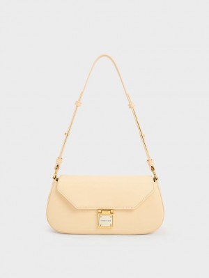 Charles & Keith Oona Curved Schultertaschen Beige | 539LTXDJU