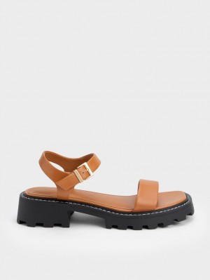 Charles & Keith Stitch-Trim Buckled Plateausandalen Braun | 625WUKONE