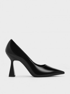 Charles & Keith Trapeze Heel Pointed-Kappe Pumps Schwarz | 815NBECXV