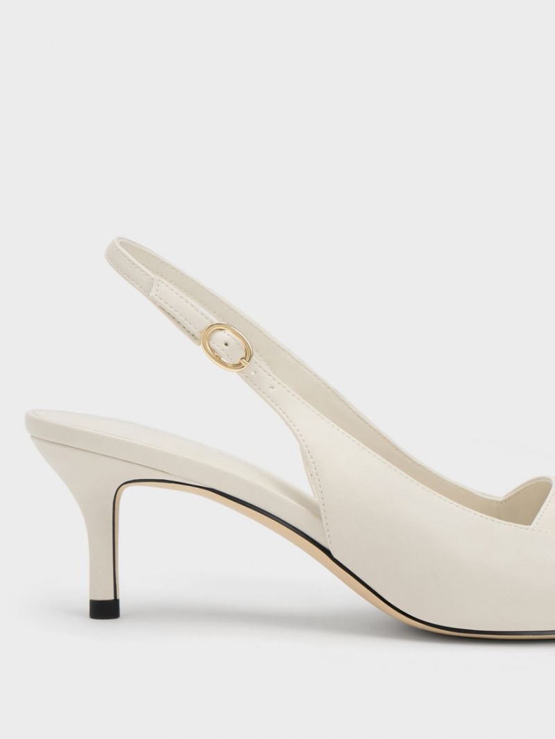 Charles & Keith Avani Chunky Chain-Embellished Slingback Pumps Weiß | 789KOTXVJ