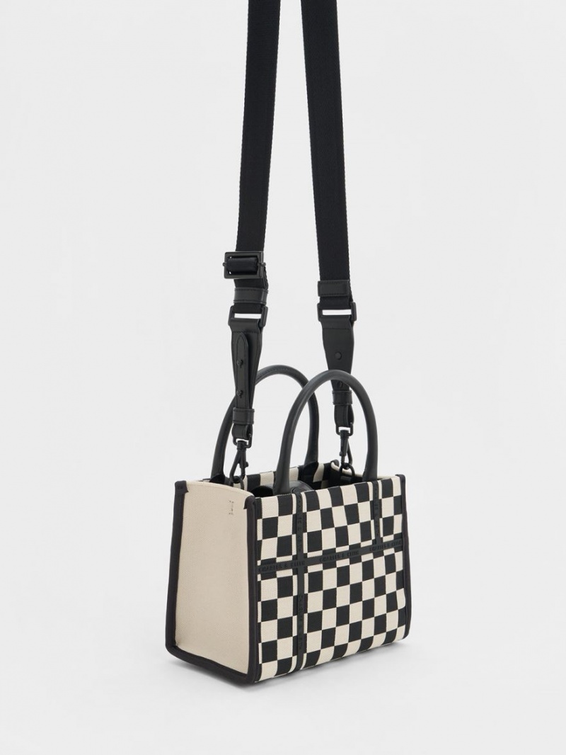 Charles & Keith Avenue Checkered Tragetaschen Schwarz | 401MVANTK