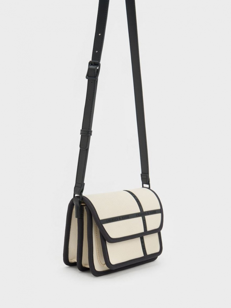 Charles & Keith Avenue Contrast-Trim Crossbody Taschen Weiß | 209FPSBWO