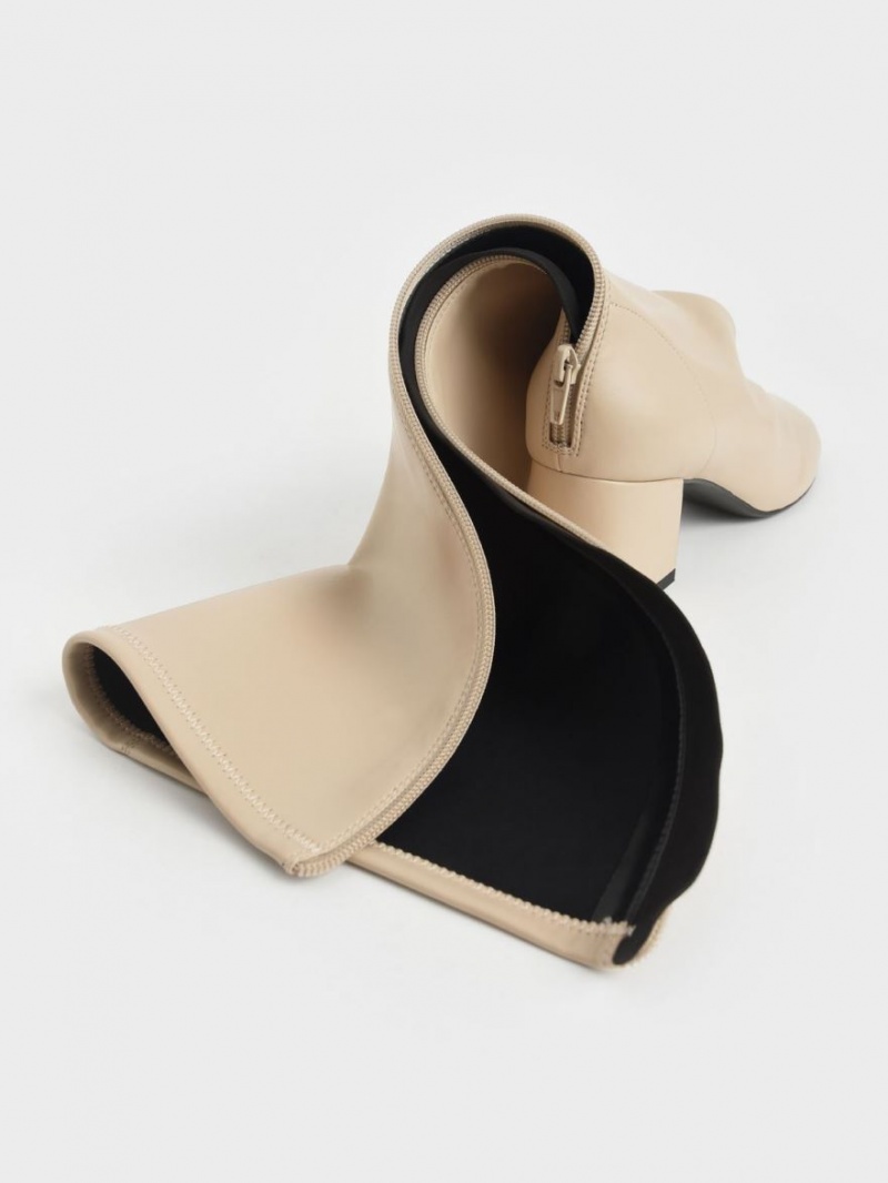 Charles & Keith Block Heel Kniehohe Stiefel Beige | 372FEWRIY