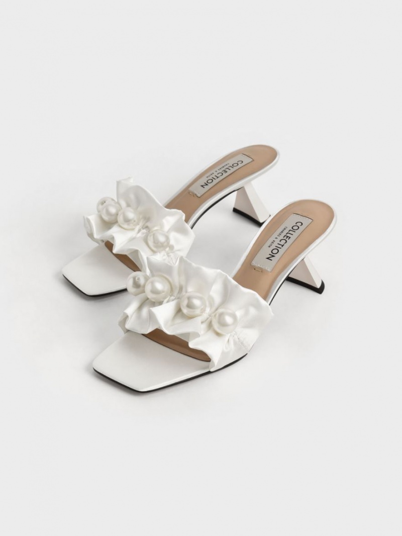 Charles & Keith Blythe Bead-Embellished Satin Mules Weiß | 271TULEXC