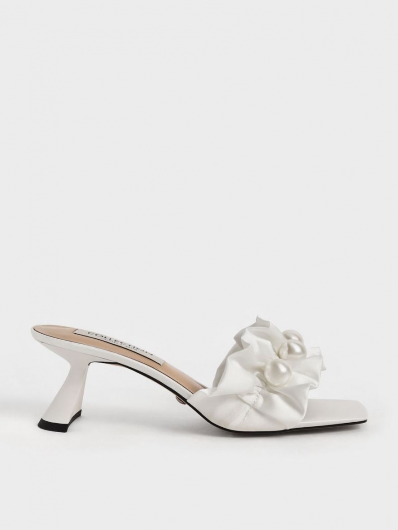 Charles & Keith Blythe Bead-Embellished Satin Mules Weiß | 271TULEXC