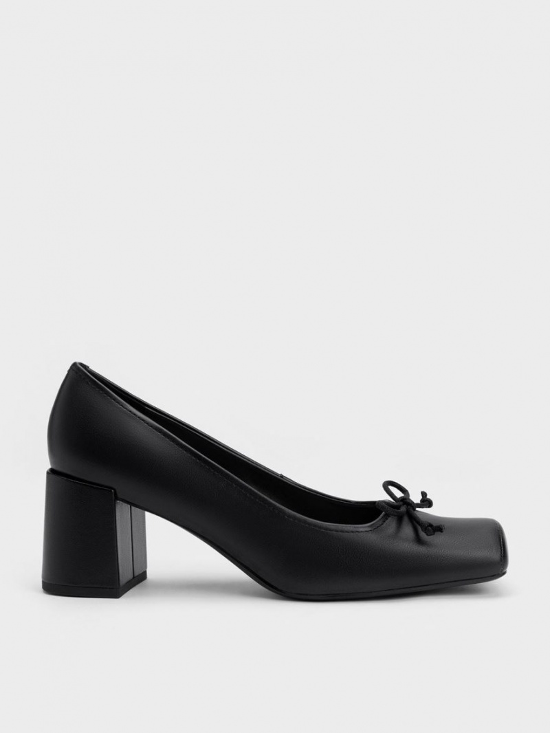 Charles & Keith Bow Square-Kappe Pumps Schwarz | 305QAKBIX