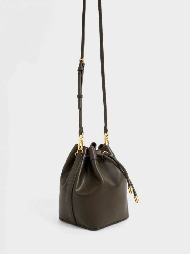 Charles & Keith Braided-Handle Drawstring Bucket Tasche Schwarz | 645HARWIM