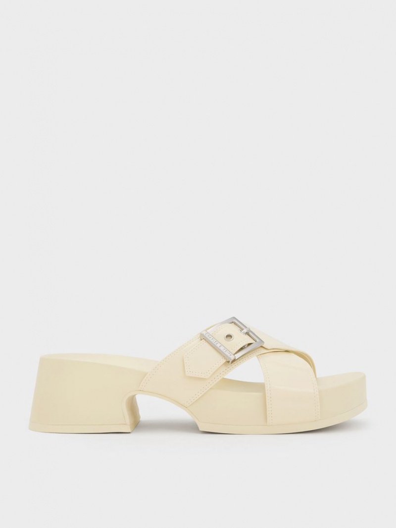 Charles & Keith Buckled Crossover Plateausandalen Weiß | 895QSYMLZ