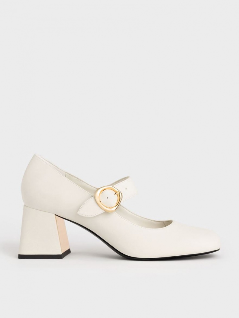 Charles & Keith Buckled Mary Jane Pumps Weiß | 685OMCVWB