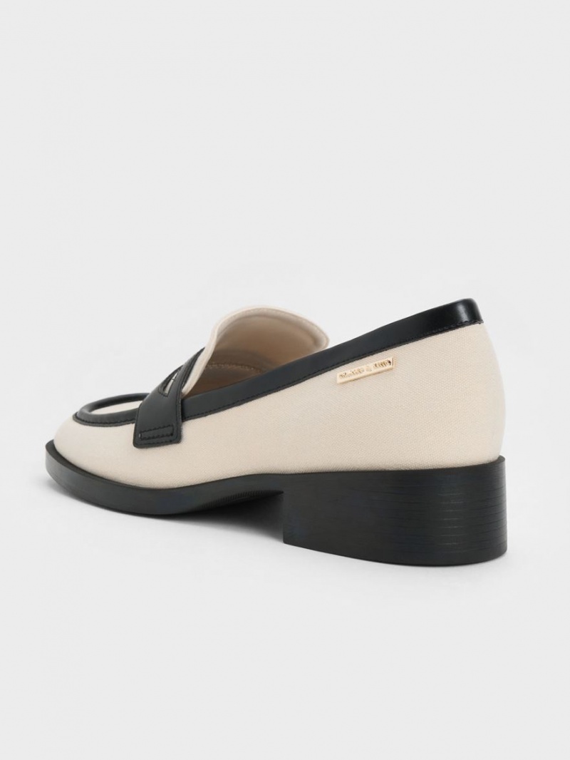 Charles & Keith Canvas Cut-Out Penny Halbschuhe Weiß | 719RTENPM