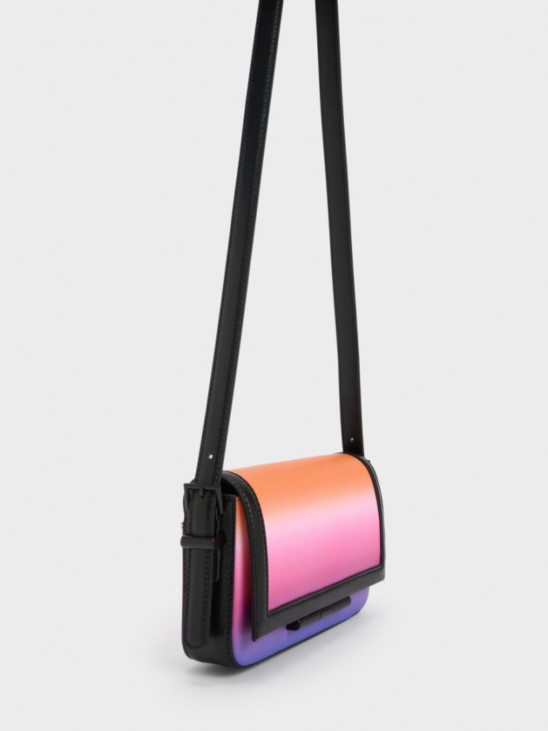 Charles & Keith Cesia Holographic Crossbody Taschen Rosa | 805MLQSCY