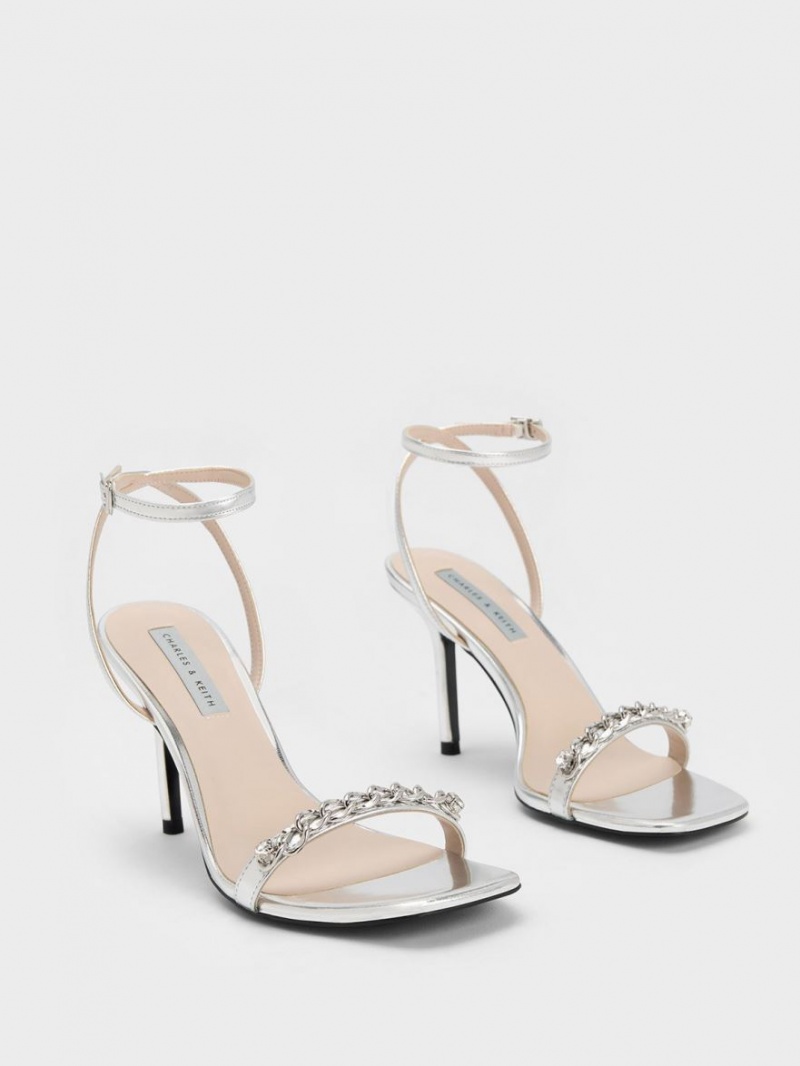 Charles & Keith Chain-Embellished Metallic Ankle Riemchensandalen Silber | 325NWZMDK