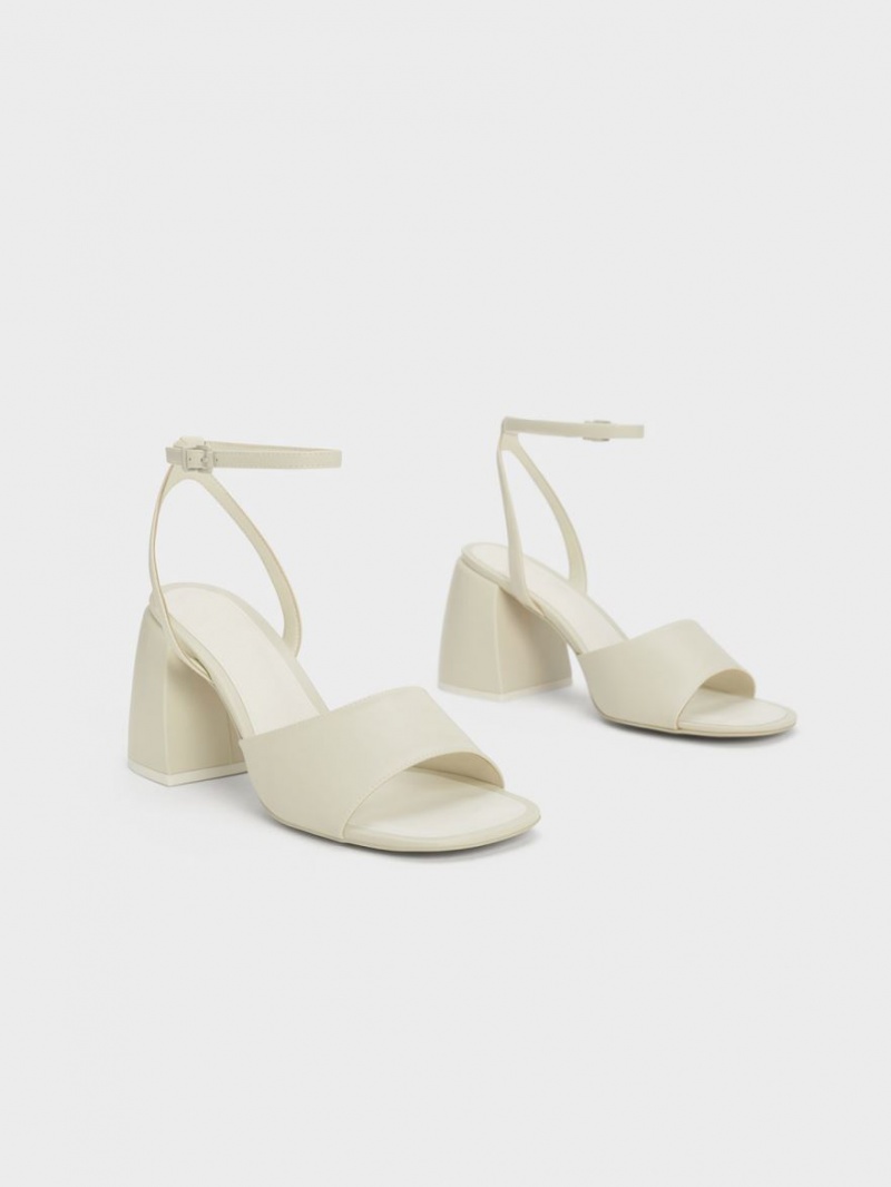 Charles & Keith Chunky Block Sandalen Absatz Weiß | 463KHFZYQ