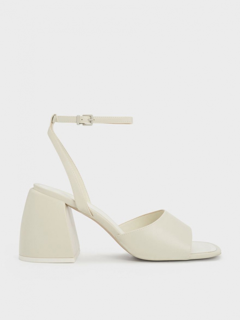 Charles & Keith Chunky Block Sandalen Absatz Weiß | 463KHFZYQ