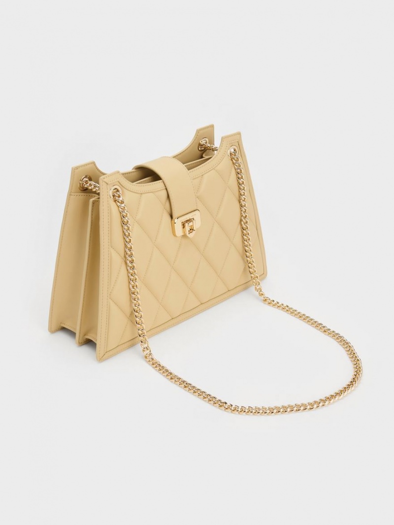 Charles & Keith Cressida Gesteppt Trapeze Chain Schultertaschen Beige | 592TMGJRB