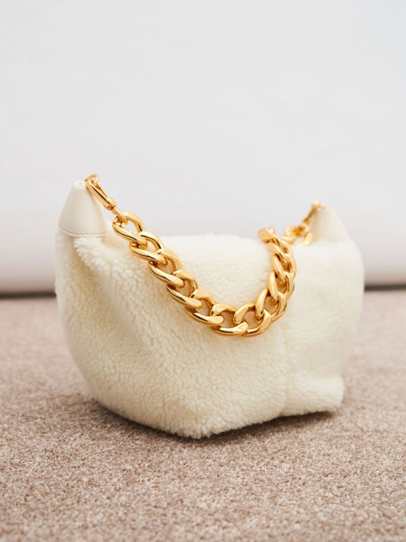 Charles & Keith Daki Chain Handle Furry Hobo Tasche Weiß | 209DGFXPR