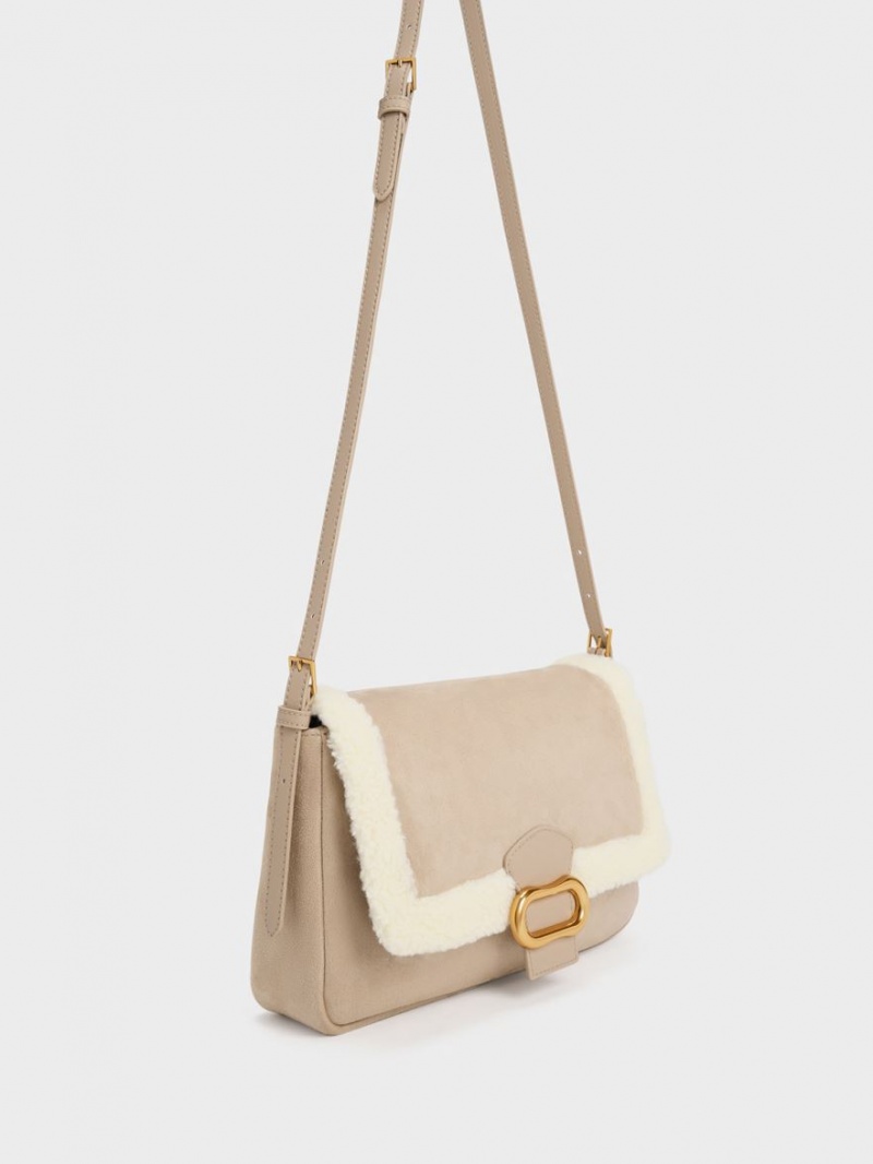 Charles & Keith Daki Fur-Trim Belted Trapeze Schultertaschen Beige | 064HDECSO