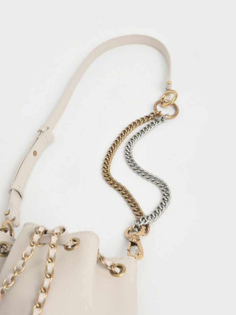 Charles & Keith Dancer Chunky Chain Bucket Tasche Weiß | 827BYEHNI