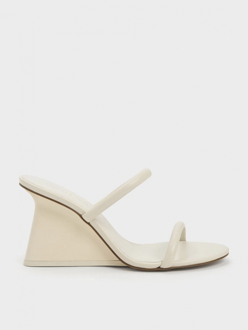 Charles & Keith Double Riemen Wedge Mules Weiß | 049VUNKCL