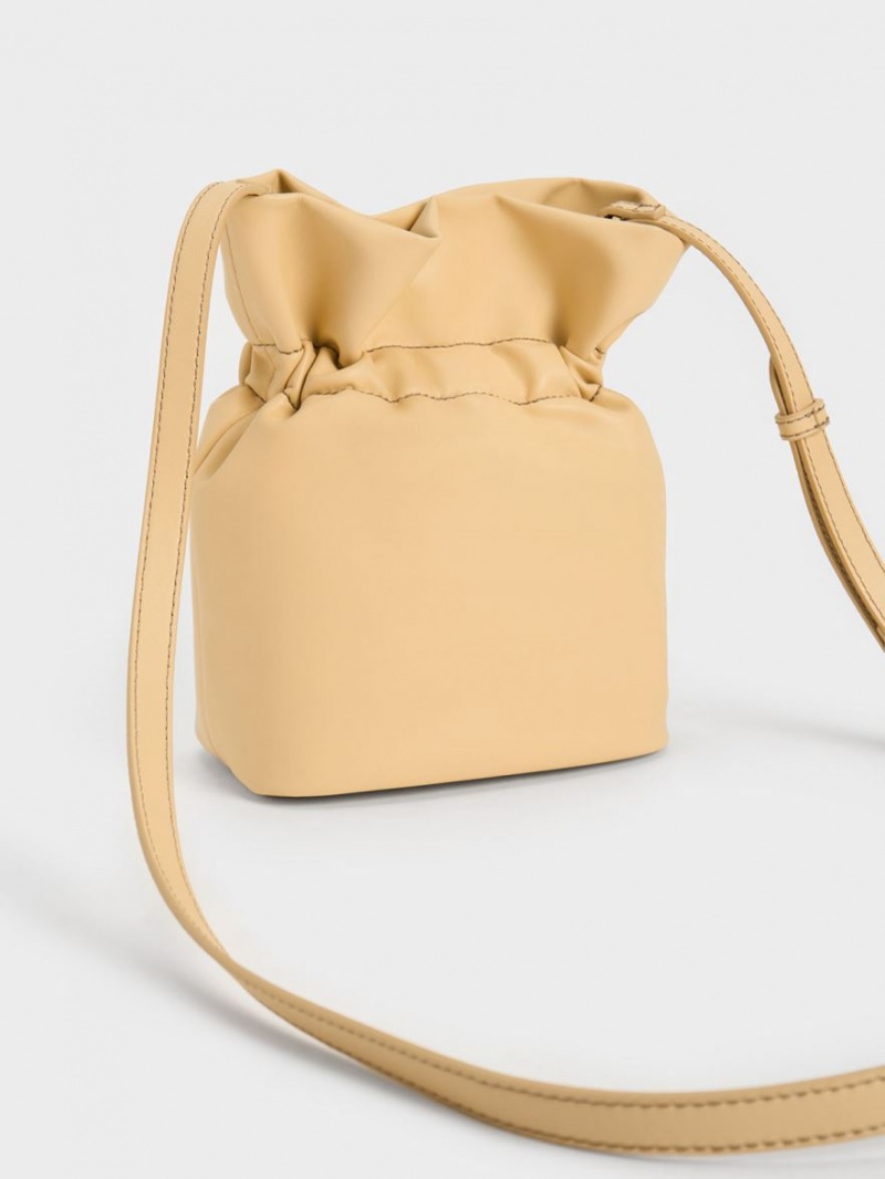 Charles & Keith Dua Bucket Tasche Beige | 590IBQLHC