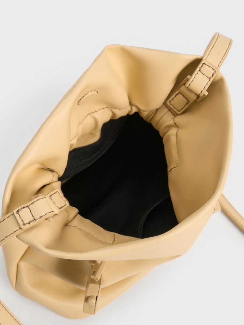 Charles & Keith Dua Bucket Tasche Beige | 590IBQLHC