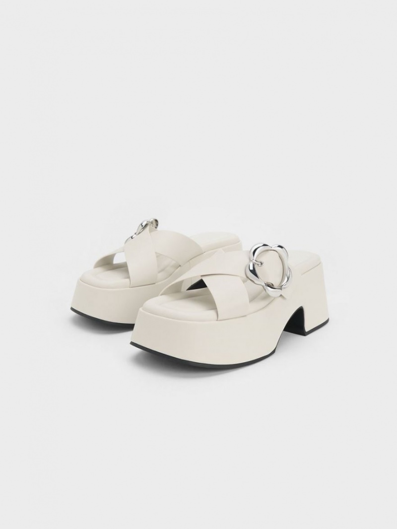 Charles & Keith Flower-Schnallen Crossover Plattform Mules Weiß | 137DOKNAZ