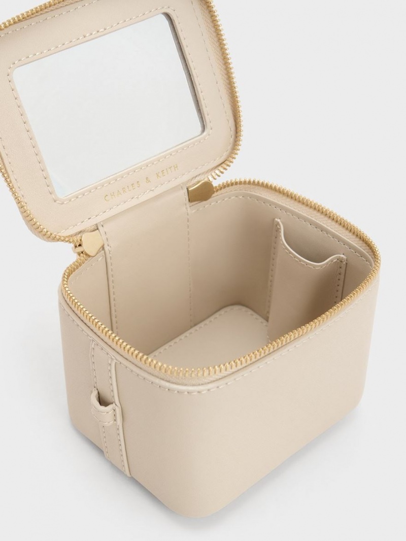 Charles & Keith Gaia Boxy Top Handtasche Beige | 650EPOUCJ