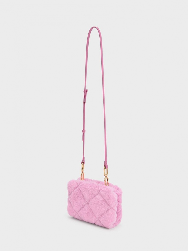 Charles & Keith Gemma Chunky Chain Handle Furry Gesteppt Boxy Crossbody Taschen Rosa | 705ETNOAK