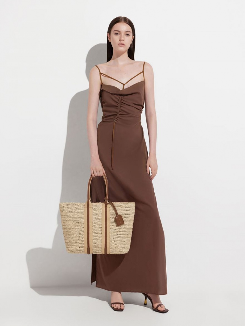 Charles & Keith Gestreift Handles Raffia Tragetaschen Beige | 013NOKJTA