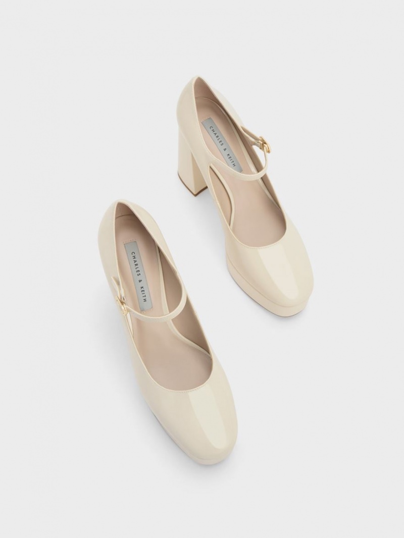 Charles & Keith Jemma Lack Plattform Mary Jane Pumps Weiß | 086JGNYTM