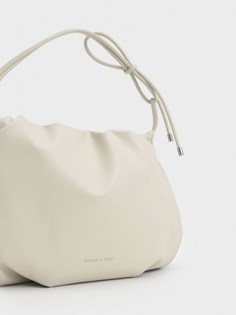 Charles & Keith Knotted Handle Hobo Tasche Weiß | 928VMSYCX