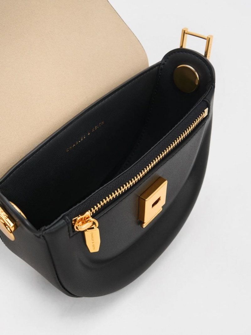 Charles & Keith Koa Half-Moon Satteltaschen Schwarz | 037NQTHGO