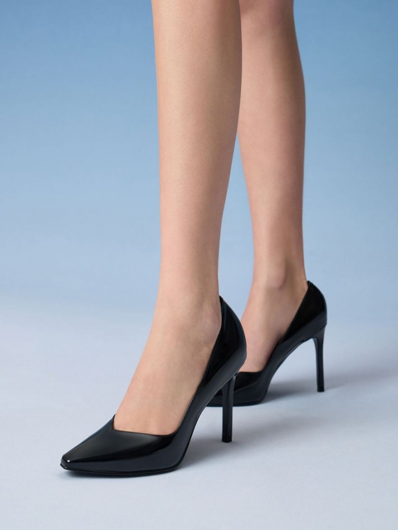 Charles & Keith Lack Tapered Square-Kappe Pumps Schwarz | 164SDQLAB