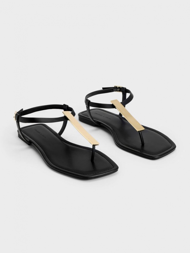 Charles & Keith Metallic Accent T-Bar Tanga Sandalen Flach Schwarz | 680YUCDQR