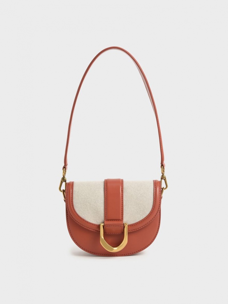 Charles & Keith Mini Gabine Two-Tone​ Satteltaschen Braun | 495WGBSEI