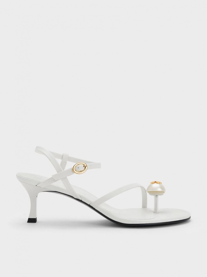 Charles & Keith Pearl Embellished Riemchensandalen Weiß | 362DXVNMF