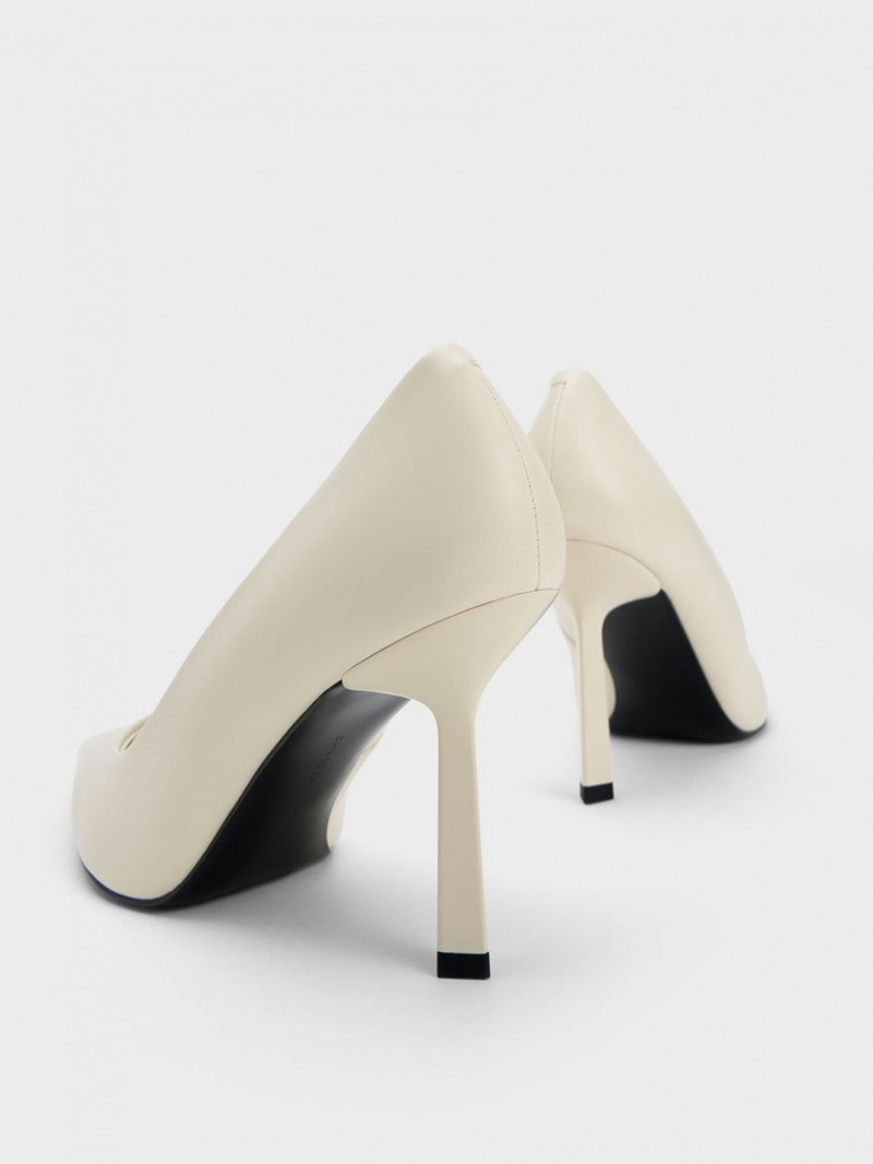 Charles & Keith Pointed-Kappe Pumps Weiß | 684HQRLMO