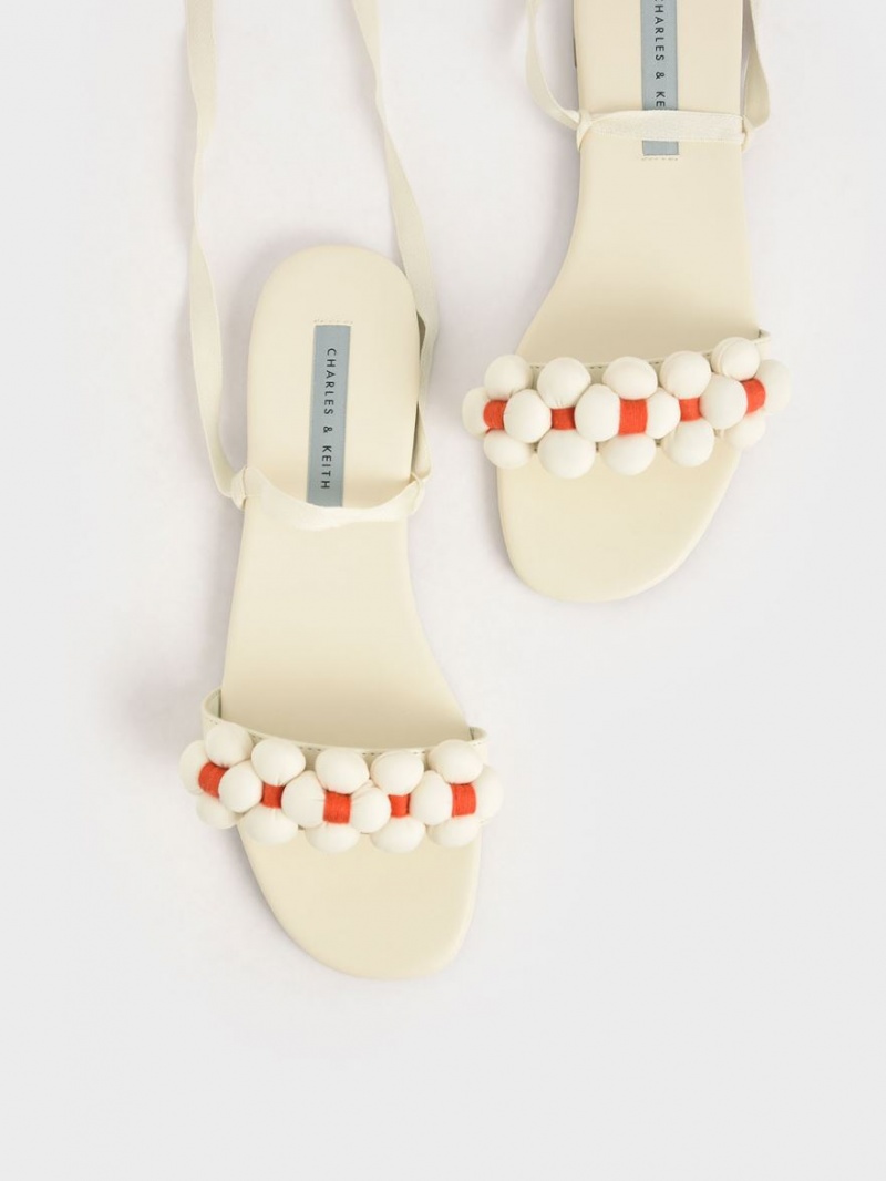 Charles & Keith Pom Pom Tie-Around Sandalen Flach Weiß | 391RWHQPS