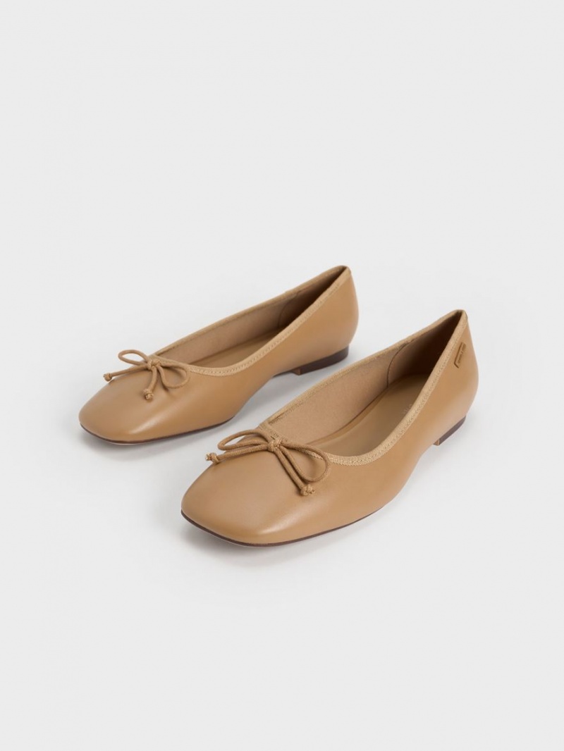 Charles & Keith Rhea Bow Ballerinas Braun | 158ATUIVP