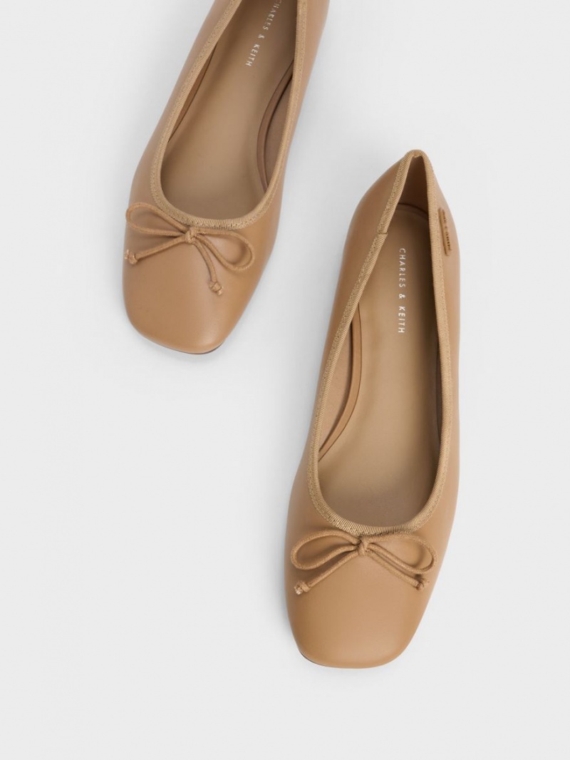 Charles & Keith Rhea Bow Ballerinas Braun | 158ATUIVP