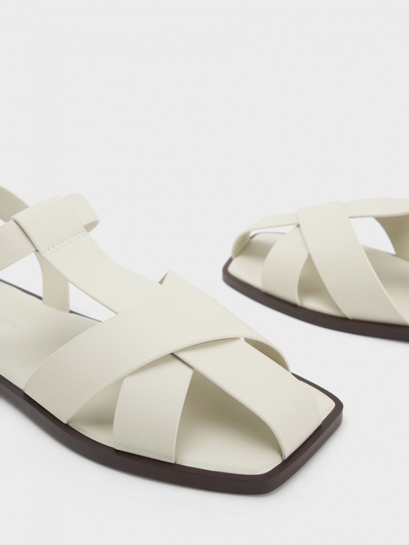 Charles & Keith Riemchen Crossover Sandalen Flach Weiß | 482EZTFXS