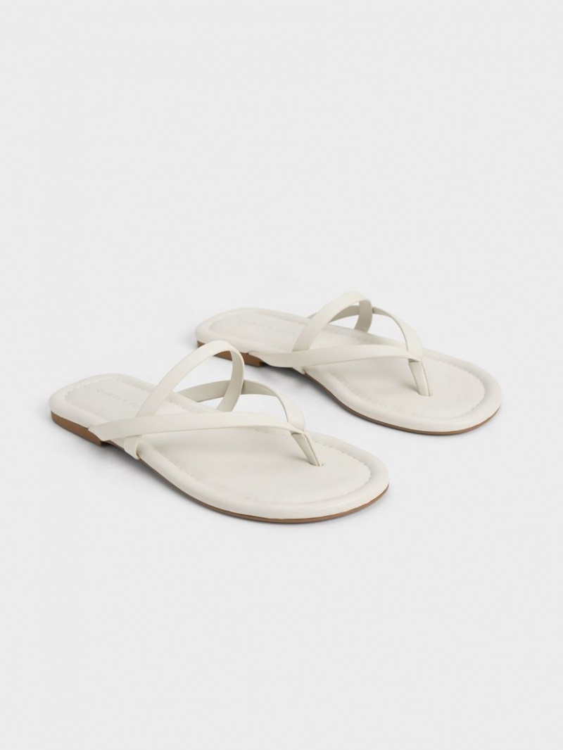 Charles & Keith Riemchen Tanga Sandalen Flach Weiß | 904ZKHTJO