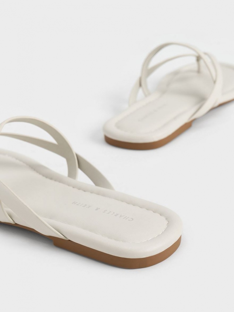 Charles & Keith Riemchen Tanga Sandalen Flach Weiß | 904ZKHTJO