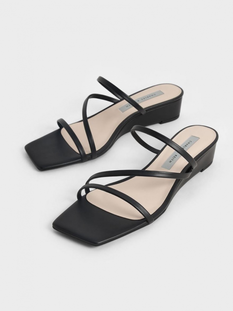 Charles & Keith Riemchen Wedge Mules Schwarz | 102LFQZAM