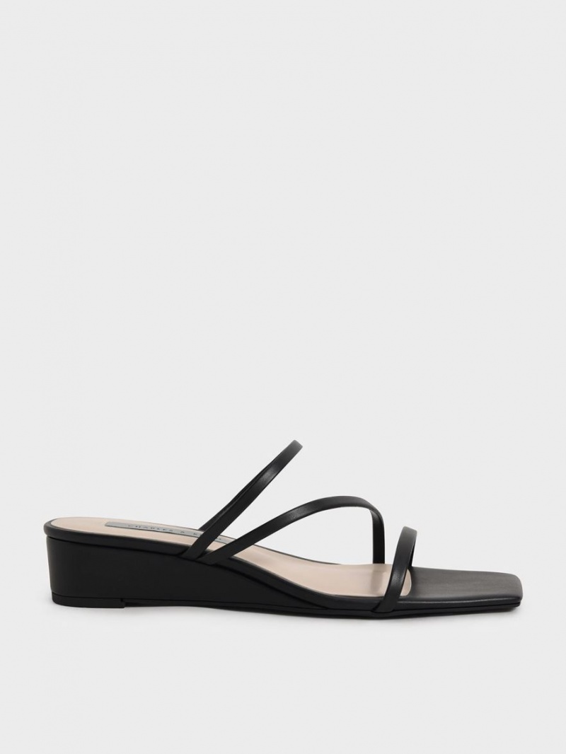 Charles & Keith Riemchen Wedge Mules Schwarz | 102LFQZAM