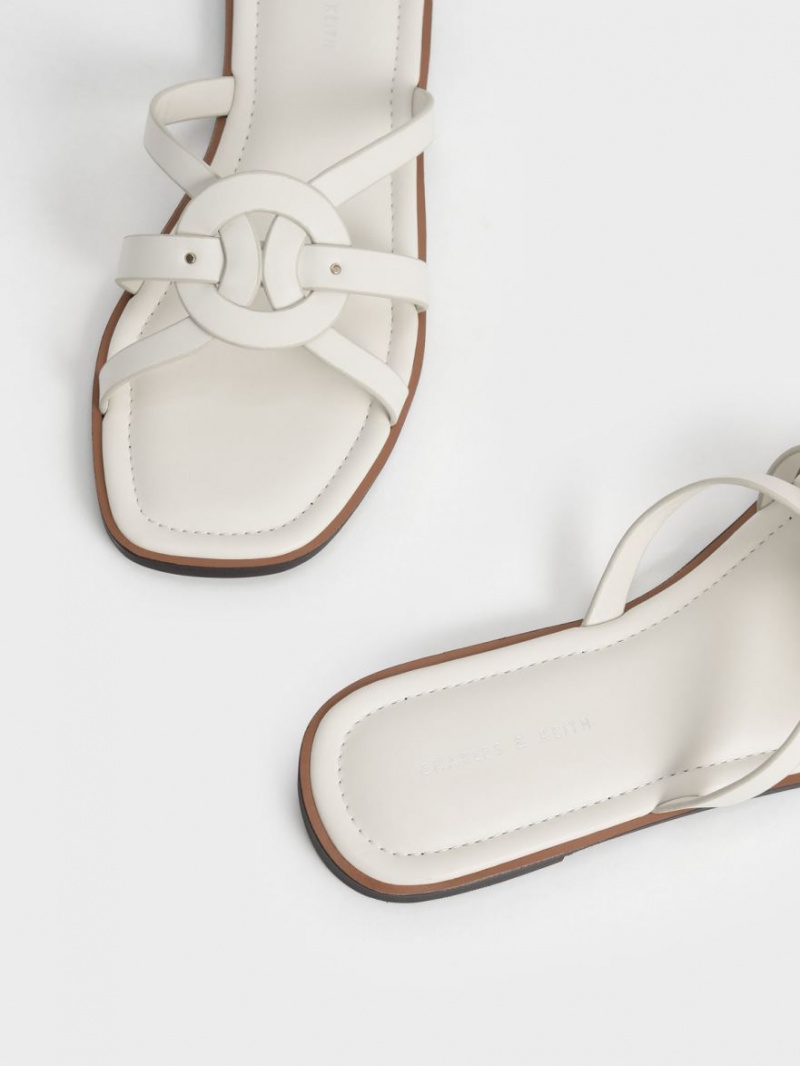 Charles & Keith Ring Detail Riemchen Flats Pantoletten Weiß | 450KCJVNI