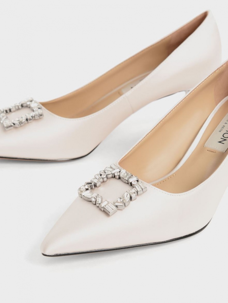 Charles & Keith Satin Gem-Embellished Kitten Heel Pumps Weiß | 264KVAMXB