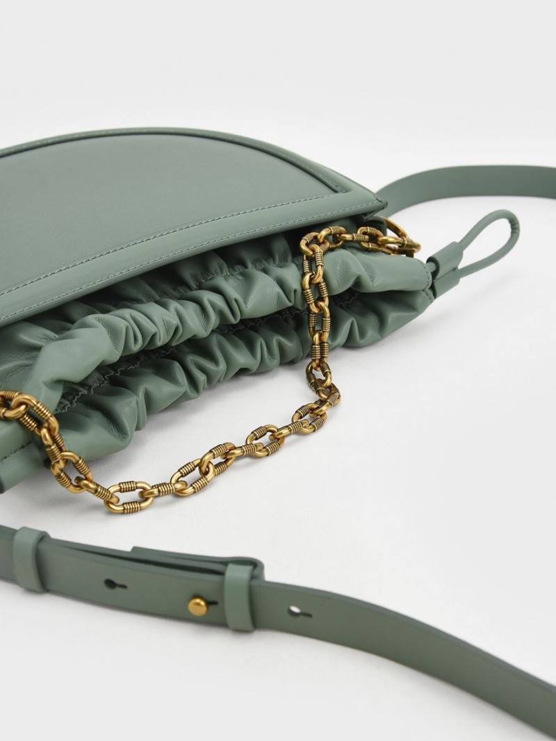 Charles & Keith Solange Ruched Chain Handle Crescent Tragetaschen Olivgrün | 204RVNETO